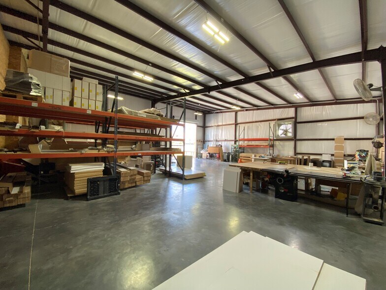 More Photos Of 8466 N Sam Houston Pky W, Houston Warehouse For Sale