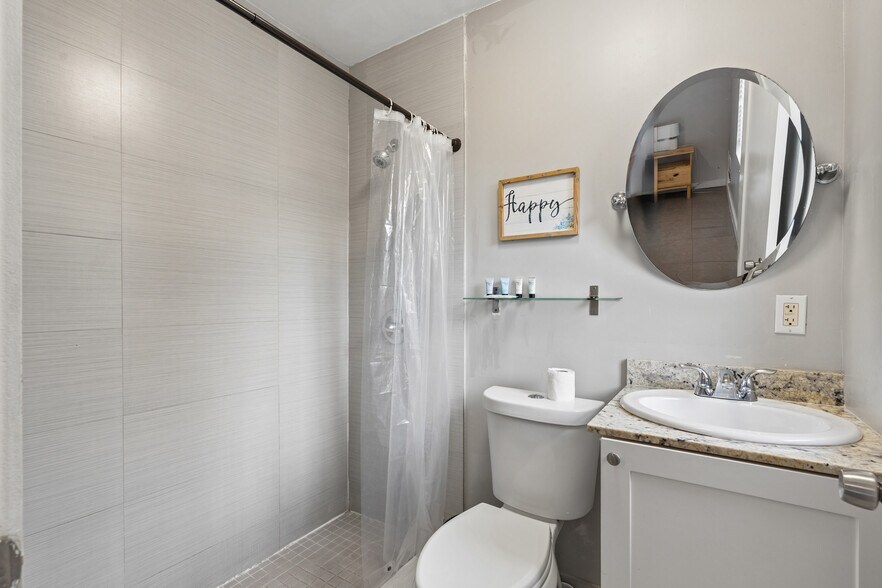 More Photos Of 435 NE 69th St, Miami Multifamily For Sale