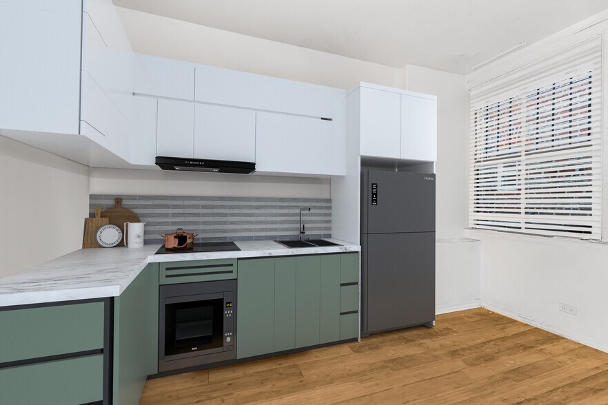 More Photos Of 3910 White Plains Rd, Bronx Storefront Retail Office For Sale