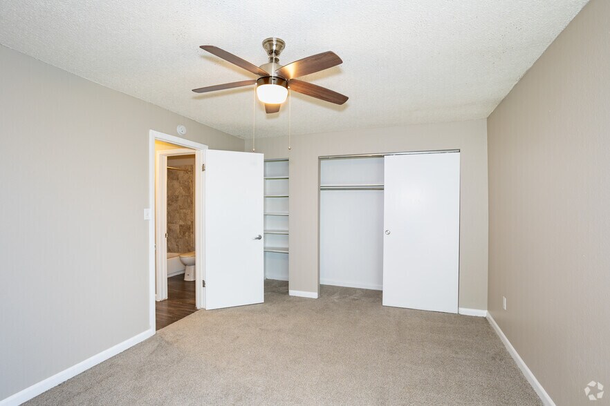 More Photos Of 1852 S Wadsworth Blvd, Lakewood Apartments For Sale