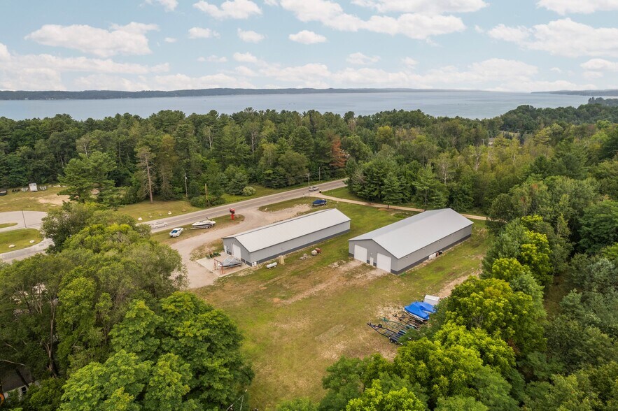 More Photos Of 11891 S East Torch Lake Dr, Alden Freestanding For Sale