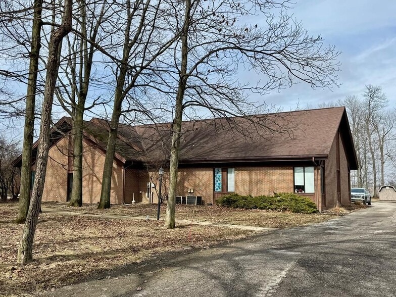 Primary Photo Of 2250 Village Mall Dr, Mansfield Office For Sale