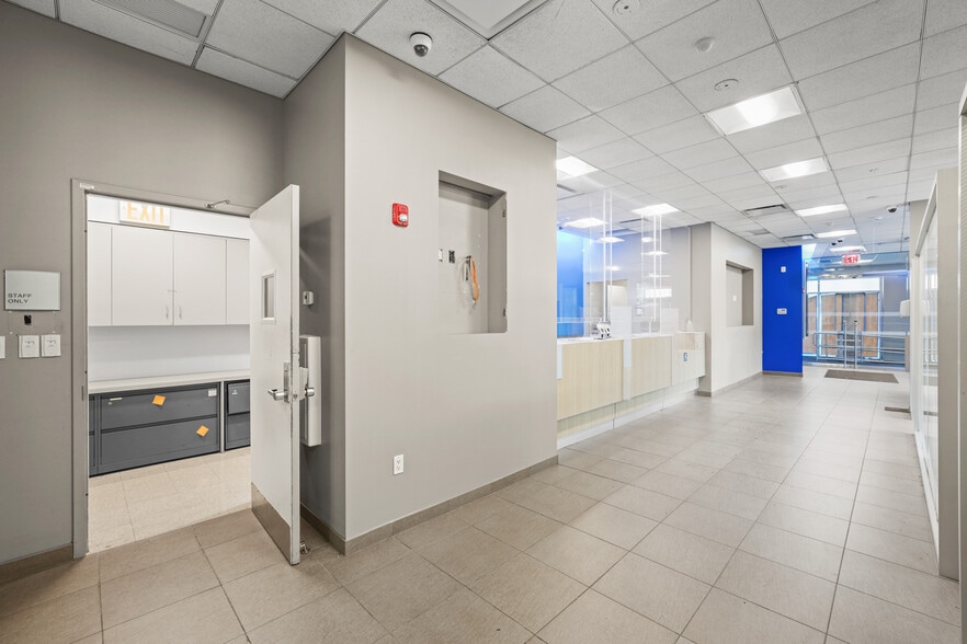 More Photos Of 7809 Metropolitan Ave, Middle Village Bank For Lease