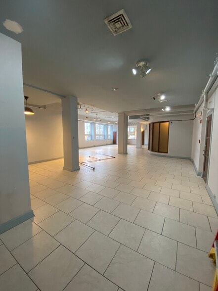 More Photos Of 1822 Spring Garden St, Philadelphia Loft Creative Space For Lease