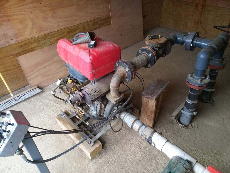 More Photos Of 224 Michael Ln, New Berlin Racetrack For Sale