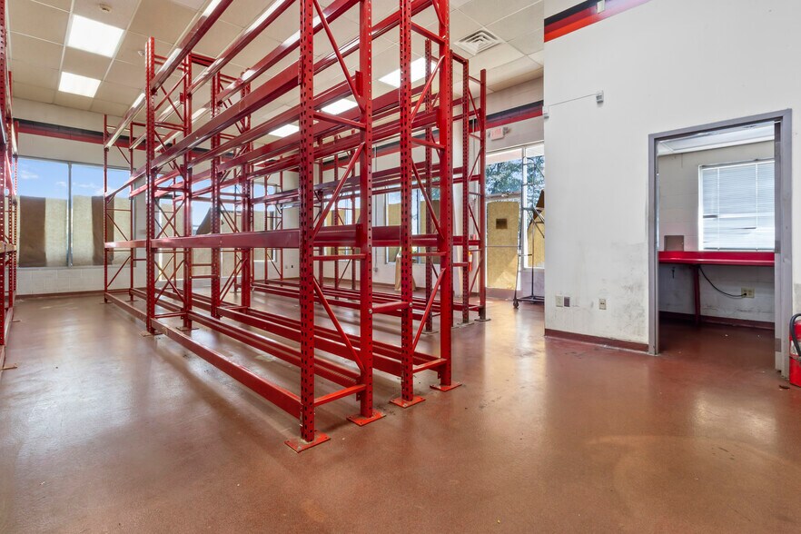 More Photos Of 326 Western Blvd, Greenwood Industrial For Sale