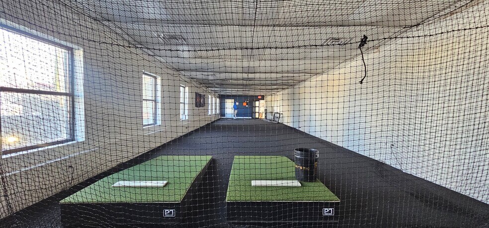 More Photos Of 223 17th St, Virginia Beach Storefront Retail Office For Sale