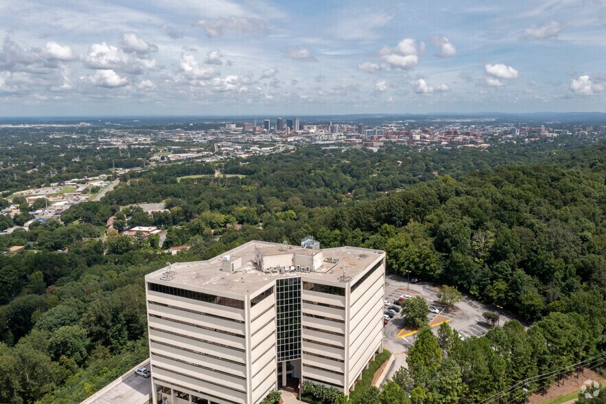 More Photos Of 600 Beacon Pkwy W, Birmingham Medical For Lease