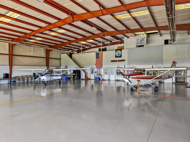 More Photos Of 249 Gilbert Rd, Mocksville Airport For Sale