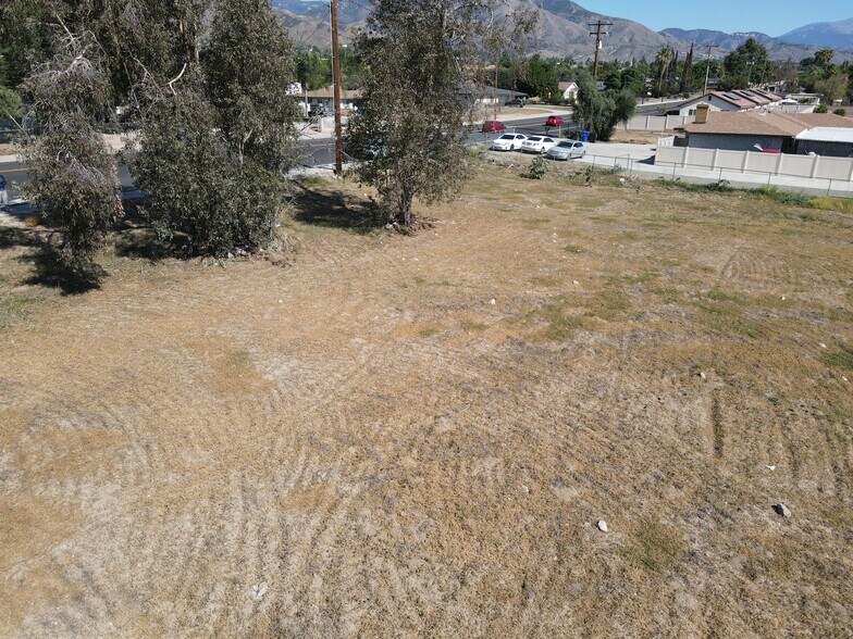 More Photos Of 6909 Victoria Ave, Highland General Retail For Lease