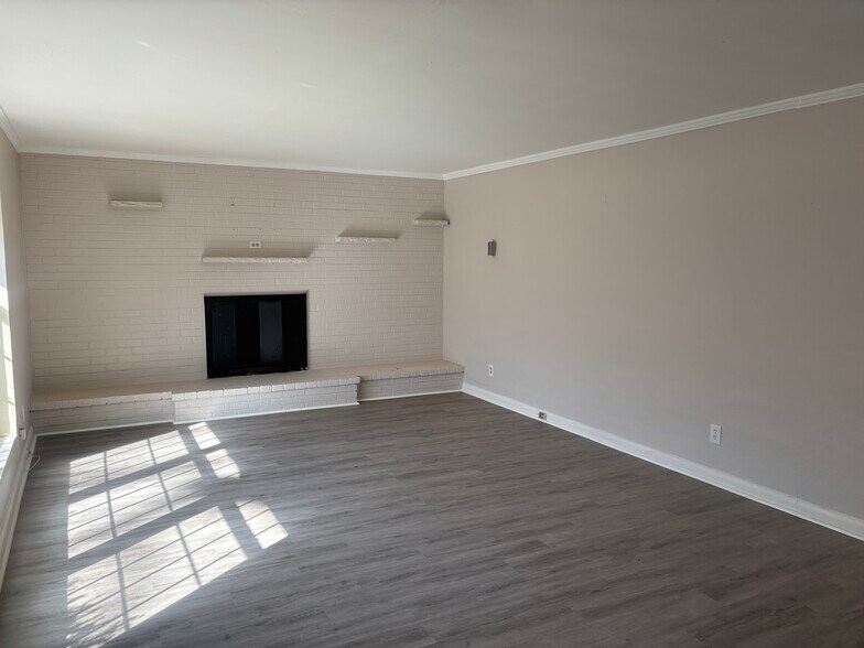 More Photos Of 5808 Fountain Rd, Knoxville Apartments For Sale