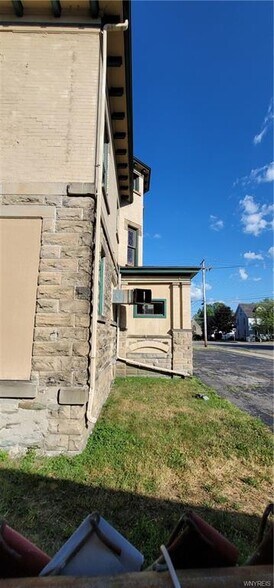 More Photos Of 232 W Main St, Falconer Restaurant For Sale