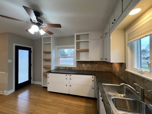 More Photos Of 704 E 9th St, Lockport Medical For Sale