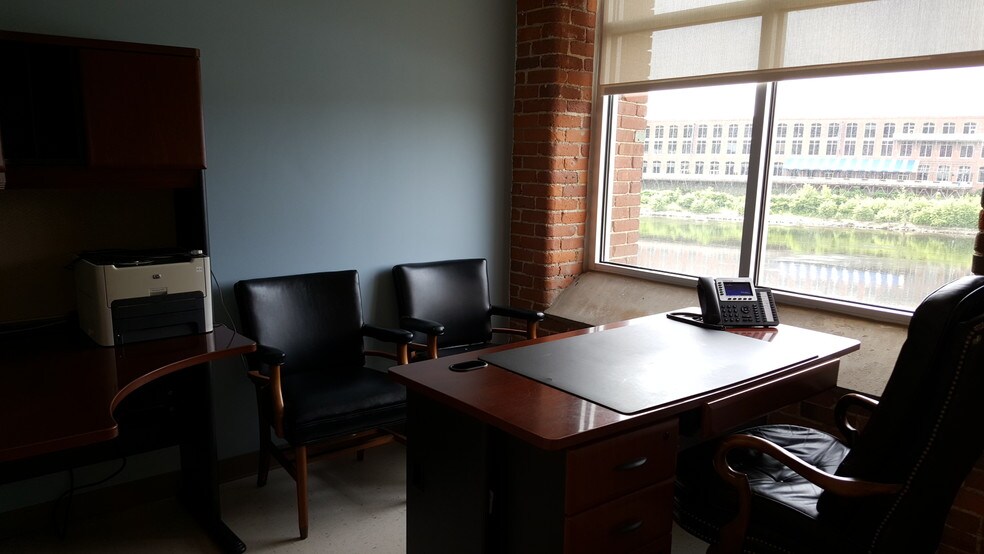 More Photos Of 25 Marston St, Lawrence Medical For Lease