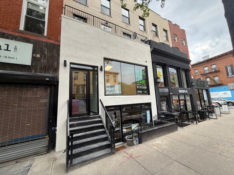 Primary Photo Of 319 Court St, Brooklyn Storefront Retail Residential For Lease