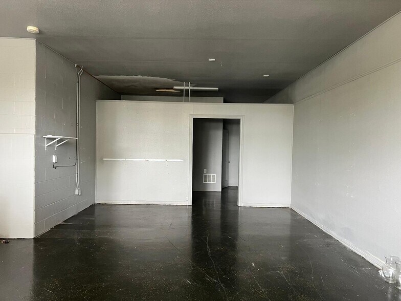 More Photos Of 741-745 Cooper, Yuba City Office For Lease