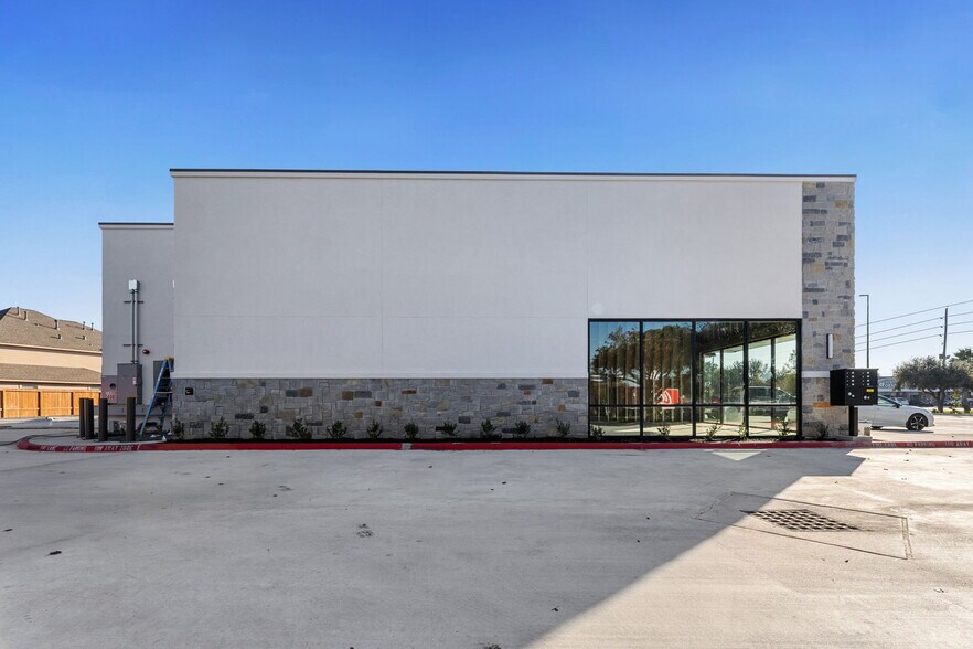 More Photos Of 23950 Franz Rd, Katy General Retail For Lease