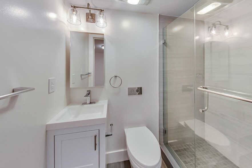 More Photos Of 751 Capp st, San Francisco Apartments For Sale