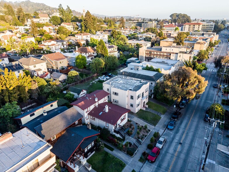 More Photos Of 1643 Oxford St, Berkeley Apartments For Sale