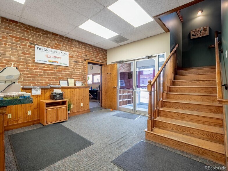 More Photos Of 125 E 2nd St, Salida Flex For Sale