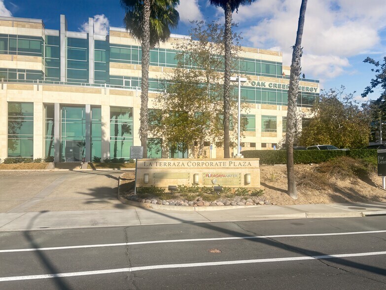 Primary Photo Of 500 La Terraza Blvd, Escondido Coworking Space