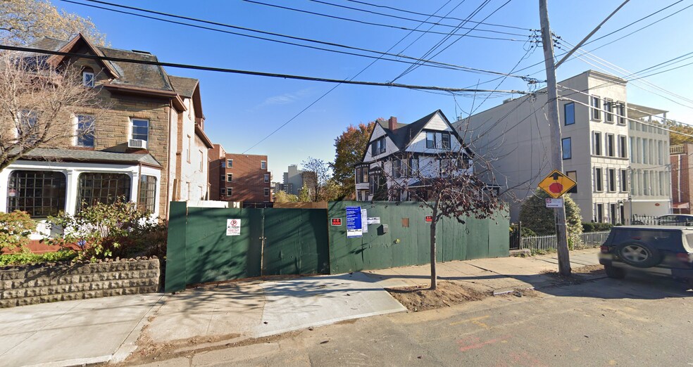 Primary Photo Of 2625 14th St, Astoria Land For Sale