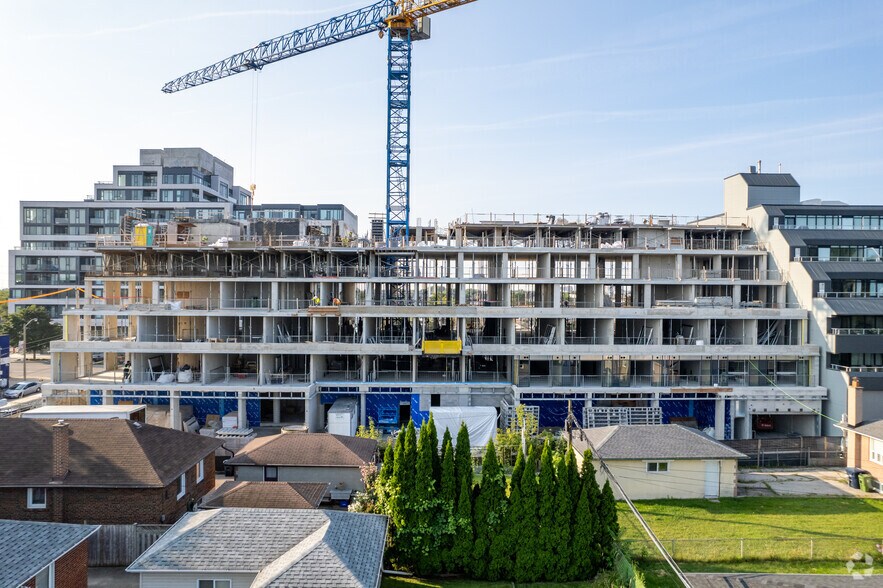 More Photos Of 6 Chartwell Rd, Toronto Apartments For Lease