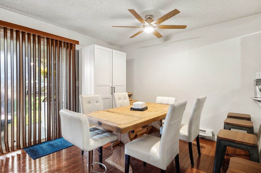 More Photos Of 3201-3205 S 208th St, Seatac Apartments For Sale