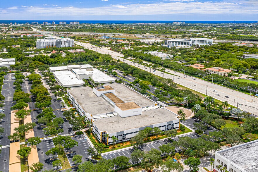 More Photos Of 951 Yamato Rd, Boca Raton Medical For Lease