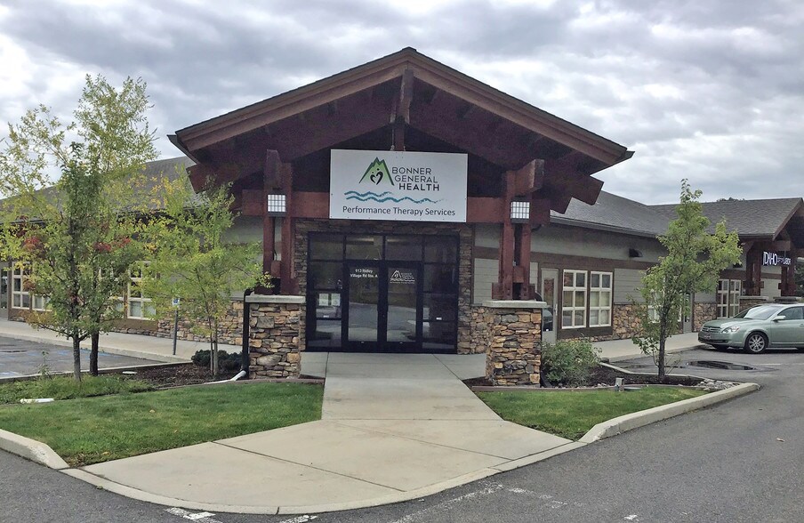 Primary Photo Of 613 Ridley Village Rd, Sandpoint Medical For Sale