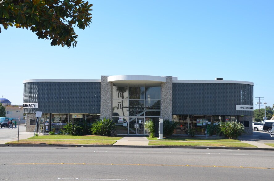 More Photos Of 1120 W La Palma Ave, Anaheim Medical For Lease