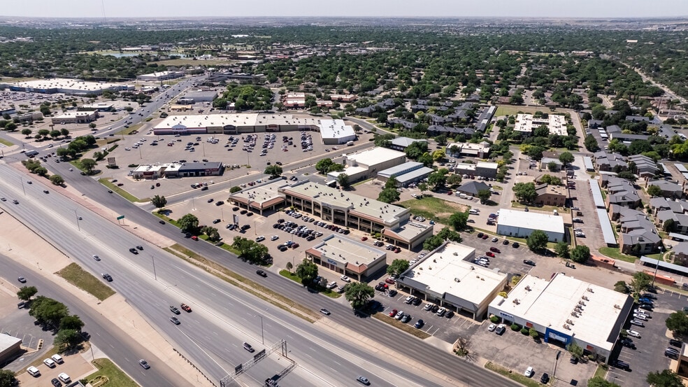 More Photos Of 4601 S Loop 289, Lubbock Storefront Retail Office For Lease