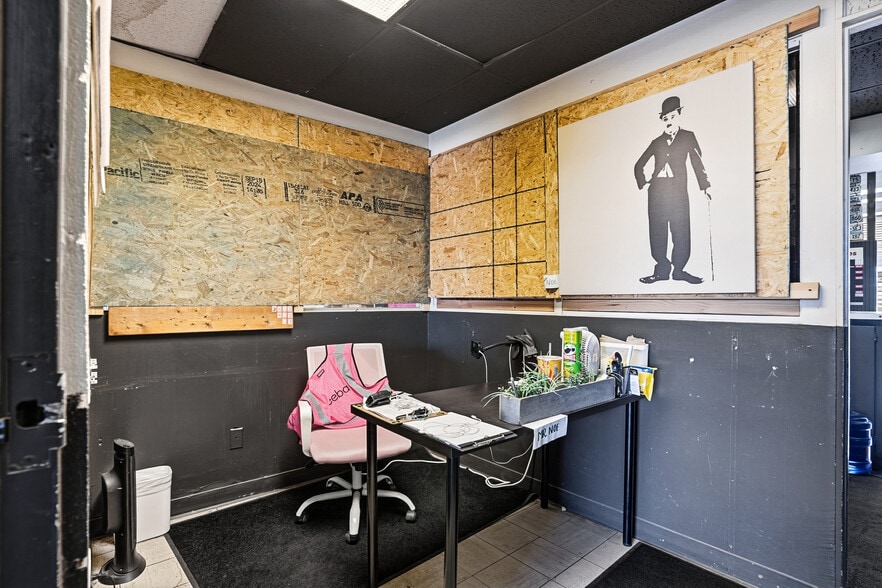 More Photos Of 3630 E Florida Ave, Hemet Auto Dealership For Sale