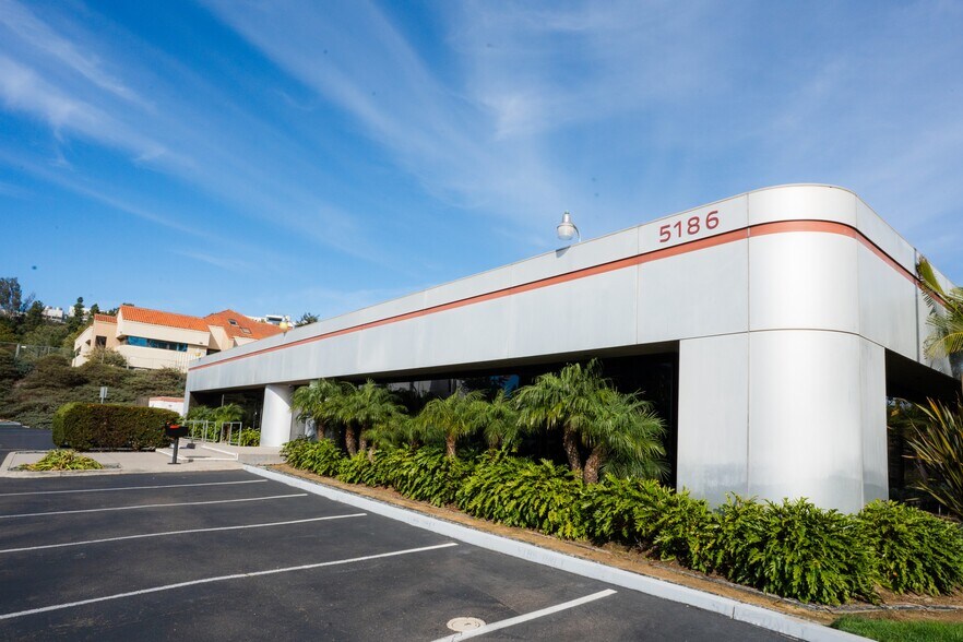 More Photos Of 5186 Carroll Canyon Rd, San Diego Office For Sale