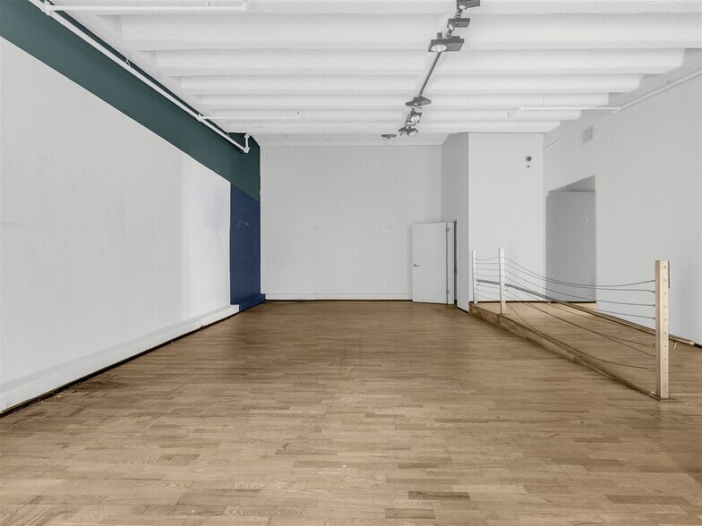 More Photos Of 997-1013 Massachusetts Ave, Cambridge Freestanding For Lease