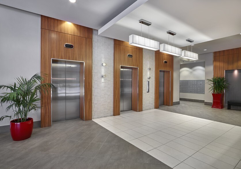 More Photos Of 1015 4th St SW, Calgary Office For Sale