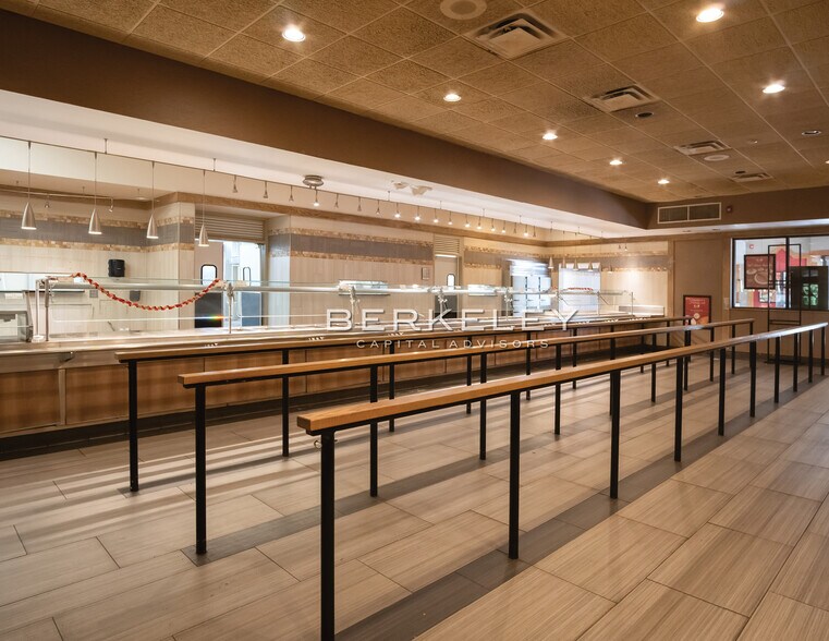 More Photos Of 800 E Hanes Mill Rd, Winston-Salem Restaurant For Sale