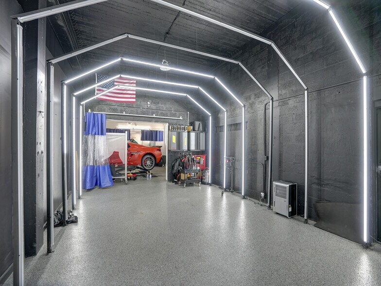 More Photos Of 15-21 NW 9th Ave, Fort Lauderdale Warehouse For Sale