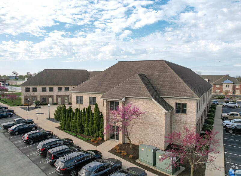 More Photos Of 10412 Allisonville Rd, Fishers Office For Sale