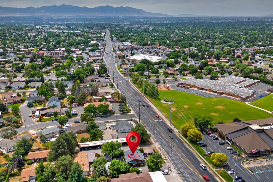 More Photos Of 2194 E Fort Union Blvd, Salt Lake City Freestanding For Sale