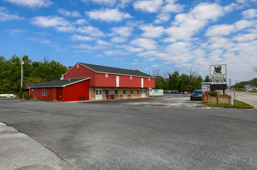 Primary Photo Of 9 N US Route 15, Dillsburg Restaurant For Lease