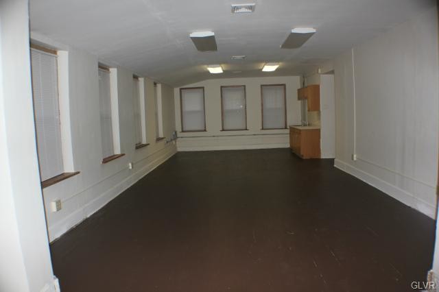 More Photos Of 214-218 S 4th St, Perkasie Warehouse For Lease