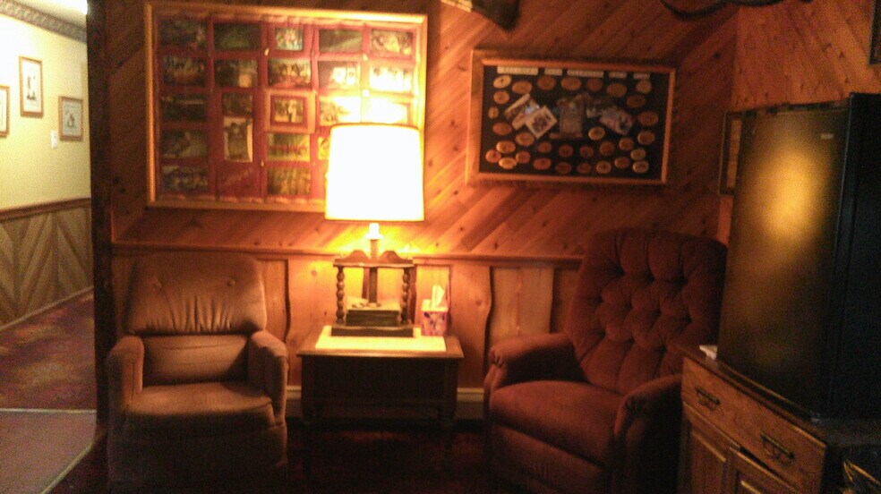 More Photos Of 5760 Steese Hwy, Fairbanks Hotel For Sale