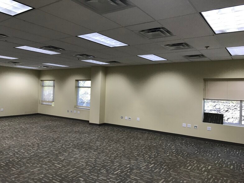 More Photos Of 1000 Meade St, Dunmore Medical For Lease