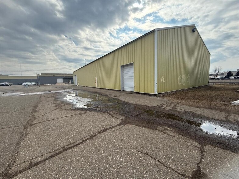 More Photos Of 555 1st SE st, Saint Cloud Industrial For Sale