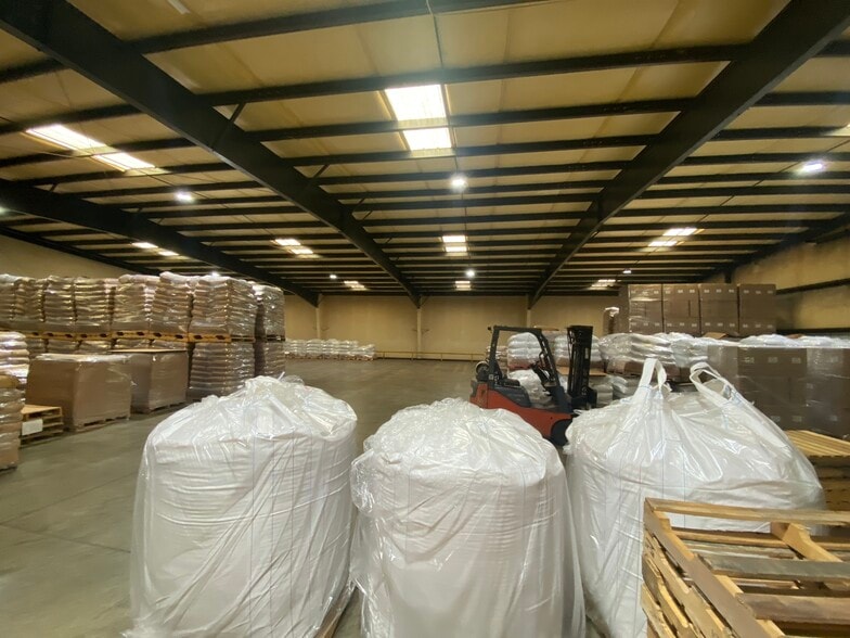 More Photos Of 1381 Air Rail Ave, Virginia Beach Food Processing For Sale