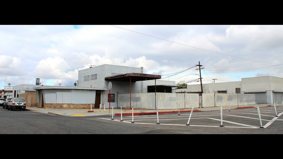 More Photos Of 16317 S Vermont Ave, Gardena Showroom For Sale