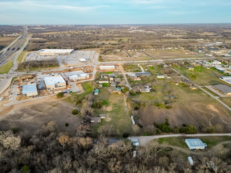 More Photos Of 2310 Dean St, Weatherford Land For Sale