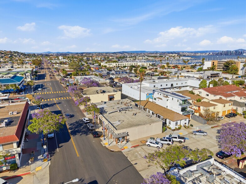 More Photos Of 1051-1065 Rosecrans St, San Diego Storefront Retail Residential For Sale