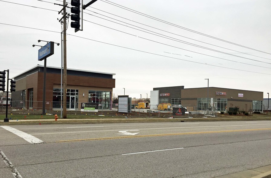 More Photos Of 2506 N Prospect Ave, Champaign General Retail For Lease